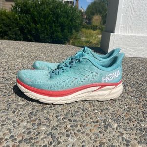 Hoka One One Women’s Clifton 8 Running Shoe in Aqua